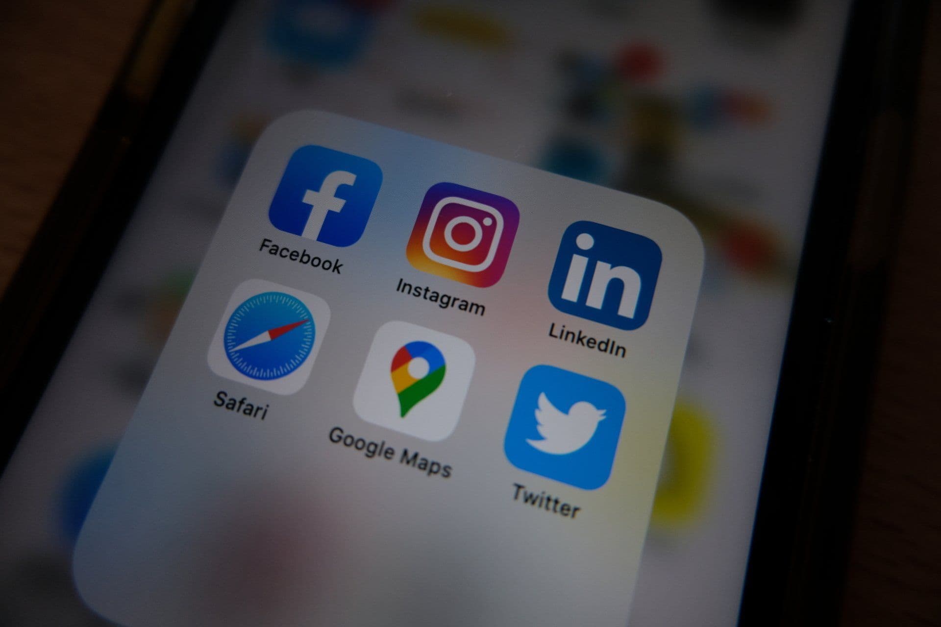 Azienda Hackerata tramite LinkedIn: Sì, Può Succedere